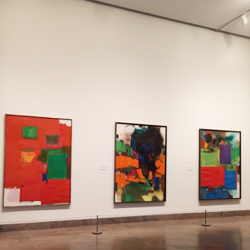 cheriwhine:yet again at the met….. my love for vivid colors resumes