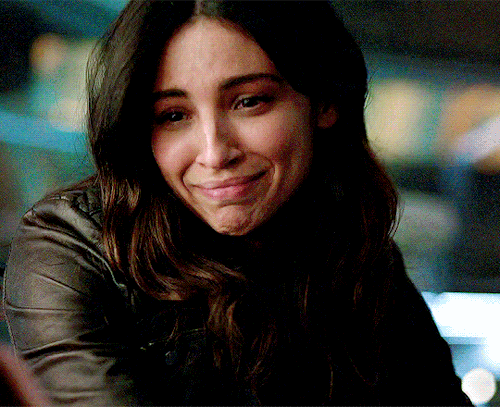 SUPERGIRL (2015-2021)