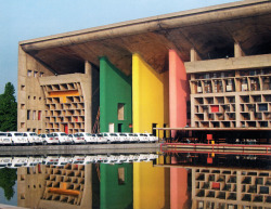 aqqindex:  Le Corbusier, High Court, Chandigarh