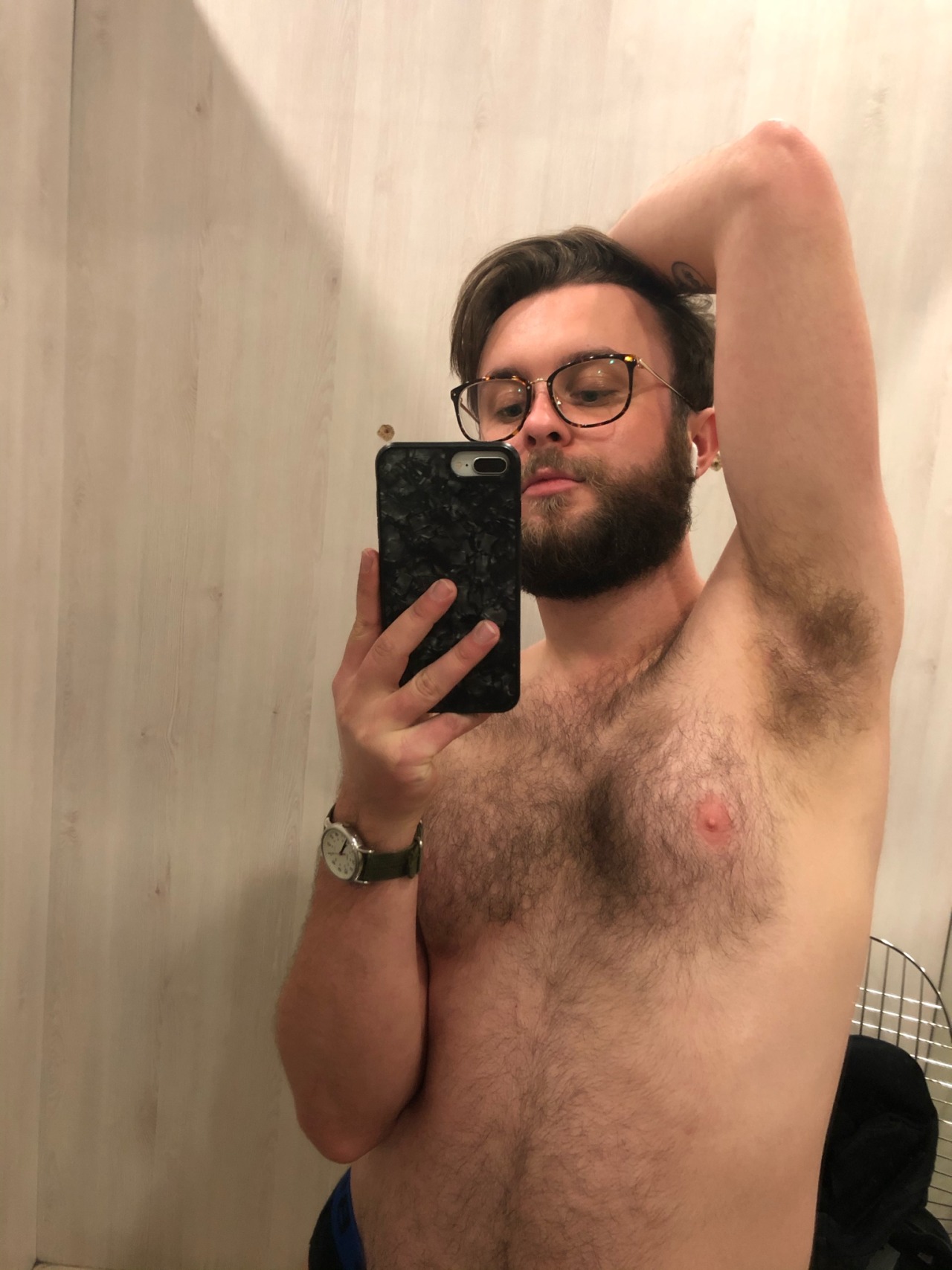 Porn photo femforestgreen:I’m serving strong beard