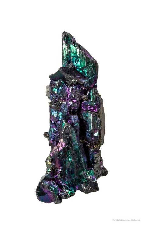 Stephanite Here we have one of the minor ores of silver, though it also contains plentiful antimony 