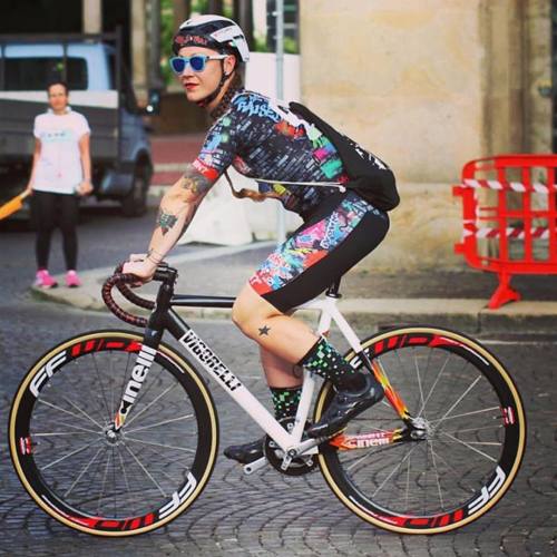 fixiegirls:  Repost: @leeana_j:WhyBeNormal? The Broccolino kit and cap is now available on the Cinel