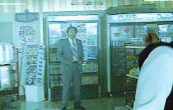 suctioning:  aciddd-angel:  suctioning:  when you unsuspectingly see your best friend at the store   why the fuck would this be my reaction  You must not have a best friend 
