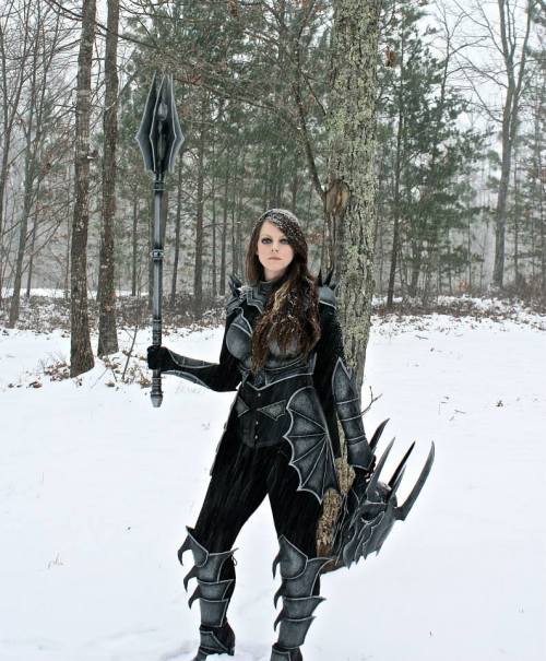 cosplay-gamers:Lord of The Rings - SauronCosplay by Fee Lynn