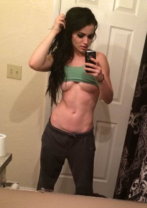 bassrx: This weeks’ WWE Paige nudes