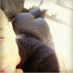 The hottest selfies from the net