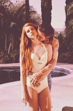 t-oxicteen:  marina-del-cyrus:  Marina, Miley and Lana Blog   ♛Vintage/model blog♛