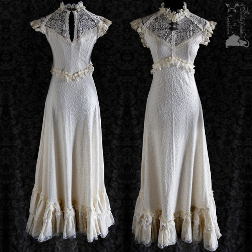  New dress inspired by Art Nouveau fashion and a dash of 30s with a baroque-ish fabric :) (ivory / c