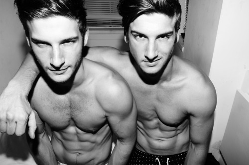 XXX justlotsahotguys:  Pletts Twins photo