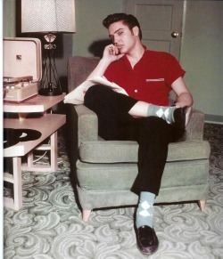 indypendentmusic:  Elvis Presley 