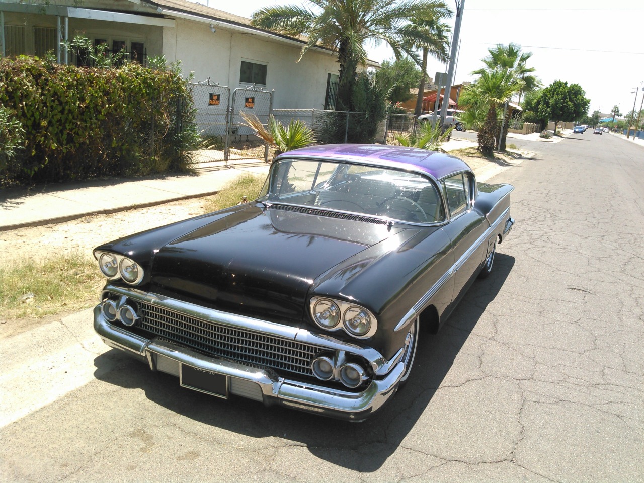 justneedsalittlework:  Awesome ‘58 Chevy Impala spotted in downtown Phoenix, Arizona.