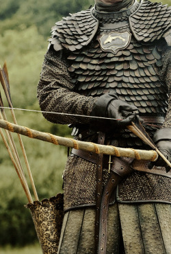 stormbornvalkyrie:    Game of Thrones + Costume Details | ©    
