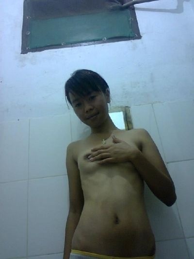 rrsted:  Indonesian girl with a tight body porn pictures