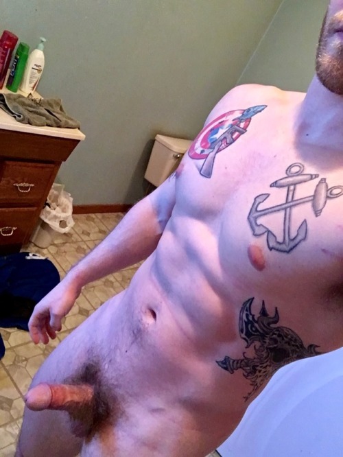hotmenofgrindr:  straightbaitedmen:  Don’t remember his name on this bait. But nice body and smaller dick, but a cutie from Sandstone, Minn.  Follow hotmenofgrindr.tumblr.com for more 