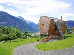 fuckyeahawesomehouses:  Ufogel Holiday Home, Austria 