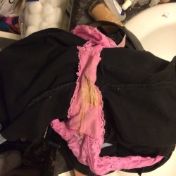 worndirtypanties:  Submit your panties now to mart_thong@hotmail.ca or use the submit link !
