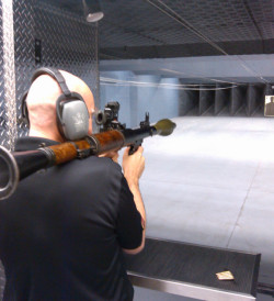 foggyi:  freetheshit-outofyou:  Trying out my new CCW.  Hope you have 30 m behind   :-)