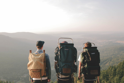 eartheld:arabeckka:I’m going backpacking and that’s finalmostly nature