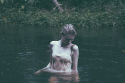 freiyphoto:  Water FaePhotographed By FreiyStyled