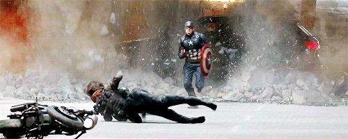 tomshardy:  Captain America: Civil War - Black Panther Chase   Woooow! Go, Cap!