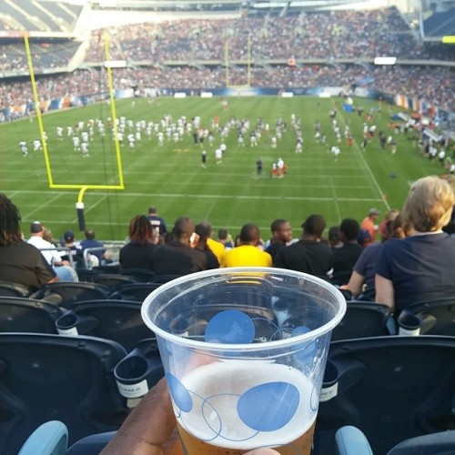 Beer and football! Let&rsquo;s get the season started! #beardown (at Soldier Field)