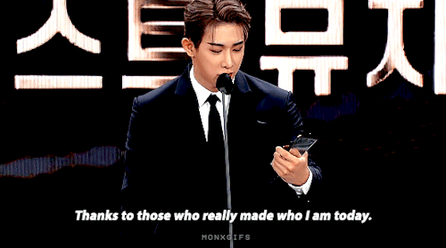 monxgifs:congratulations to wonho for winning his first award as a soloist at the asia artist awards