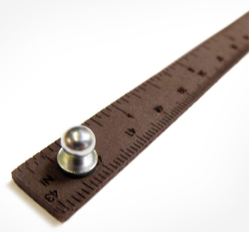 no-oath-no-spell:  odditymall:The Wrist Ruler is a leather wristband that doubles as a ruler, and is to be worn at all times in case you encounter a measuring emergency.http://odditymall.com/wrist-ruler-a-wristband-that-doubles-as-a-ruler  I NEED IT 