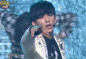 kaori-hayashi:  b1a4 @ ‘tried to walk’ live stages 12/? 