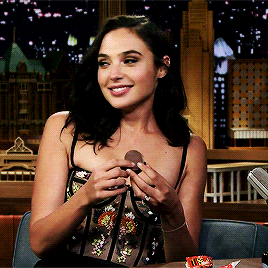 emmakillian:Gal Gadot Tries a Reese’s Peanut Butter Cup for the First Time