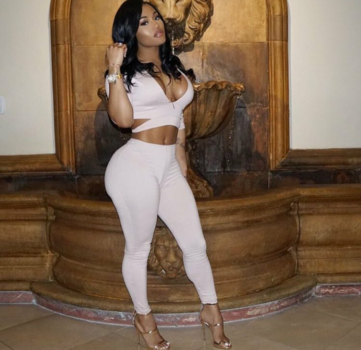 jazziedadd:  Sexy&amp;Gorgeous Ms Lira_Galore    💜💜💜