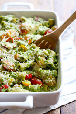 do-not-touch-my-food:  Baked Pesto Rigatoni