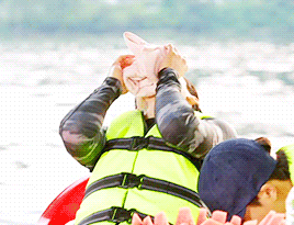 kiimjongbae:    80/∞ one dae at a time 