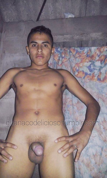 guanacodelicioso:  Nuevas fotos de Erick del municipio de Mexicanos departamento de San Salvador👅😻👅➲REBLOGUEA 👈