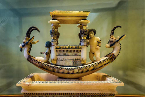 egypt-museum:Basin with a Boat from the Tomb of TutankhamunIt is considered one of the most beautifu