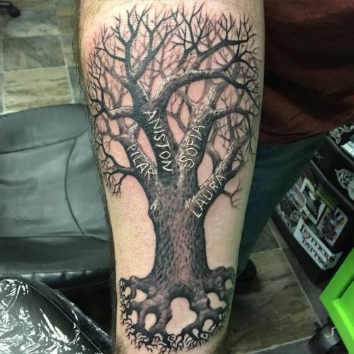 Tree with carved names, done by Half Pint