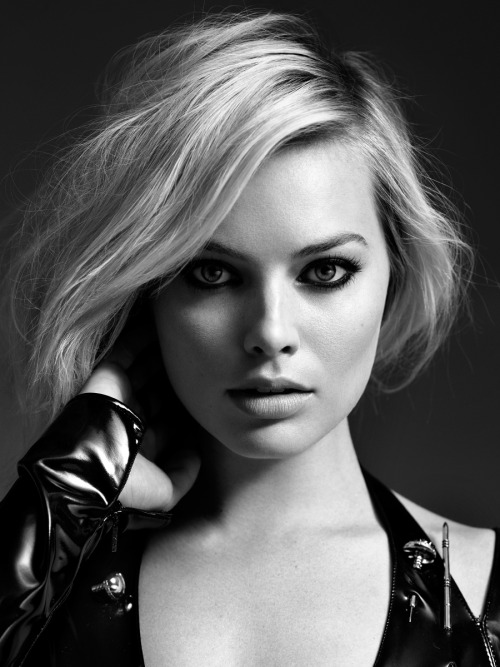 h0ttestcelebrities:  Margot Robbie 