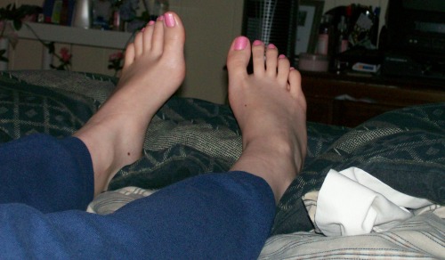 pink toes