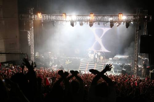 ¡Para nuestros fans de X Japan en México, habéis sido nominadospara el premio de "Los fans más fanát