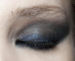 wink-smile-pout:  Make-up at Dsquared Fall