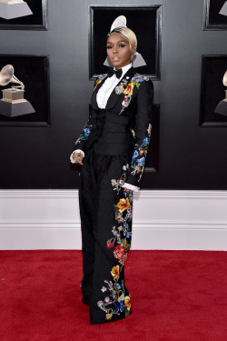 celebsofcolor: Janelle Monae attends the