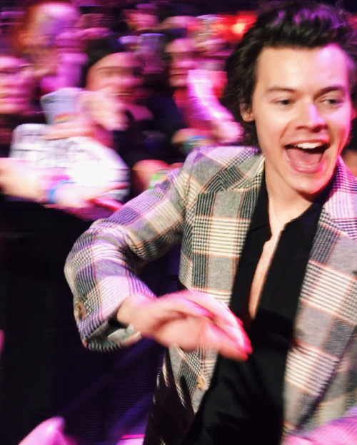 harrystylesarchive:Washington, DC (24/06)