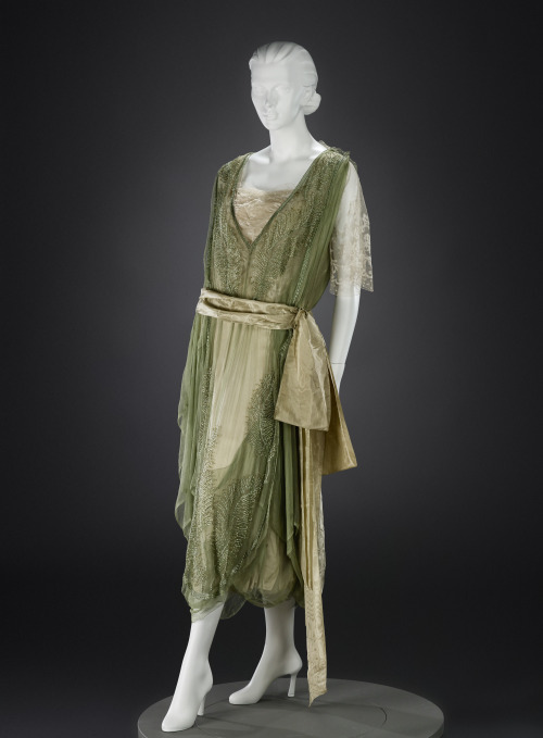 fashionsfromhistory: Dress George Philip Meier Early 1920sIndianapolis Museum of Art (Accession Numb