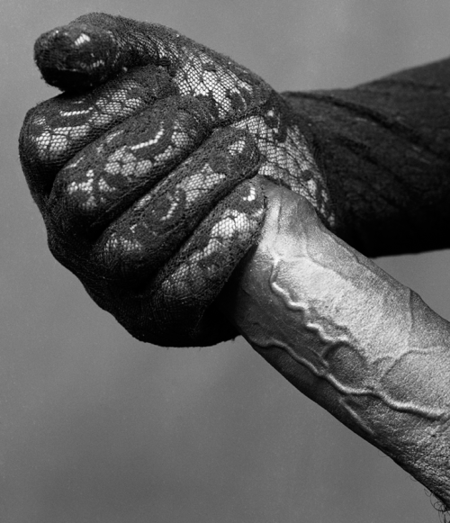 malenudephotographers:    Ajamu Ikwe-Tyehimba | Black-Bodyscapes-j | 