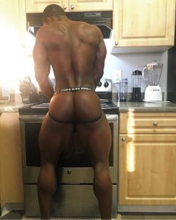 melaninmuscle:  cakery