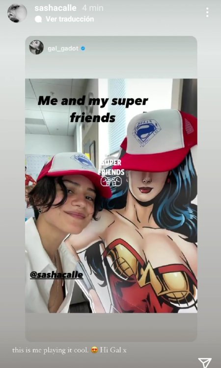 Gal Gadot shares a photo of Sasha Calle with us.Sasha answers the photo.