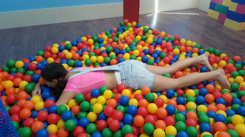 Fun in the ball pit, the high chair and the rocking horse (: the @tykables store is amazing ^-^