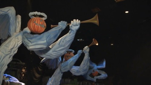 Disney Parks recently released a video celebrating the Haunted Mansion Holiday’s 13th annivers