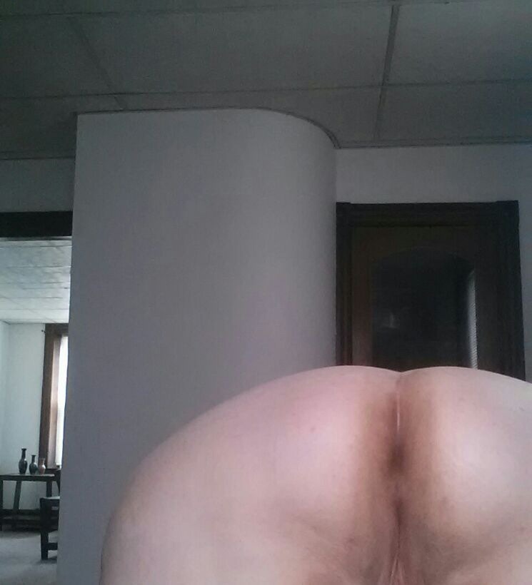 fortheloveoftummy:  mybigfattyfunland:  Tiffany from Lancaster pa @yougnyoshi  Digging