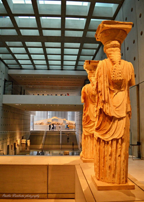 This is my Greece | Karyatides (caryatid) at the Acropolis museum in Athens