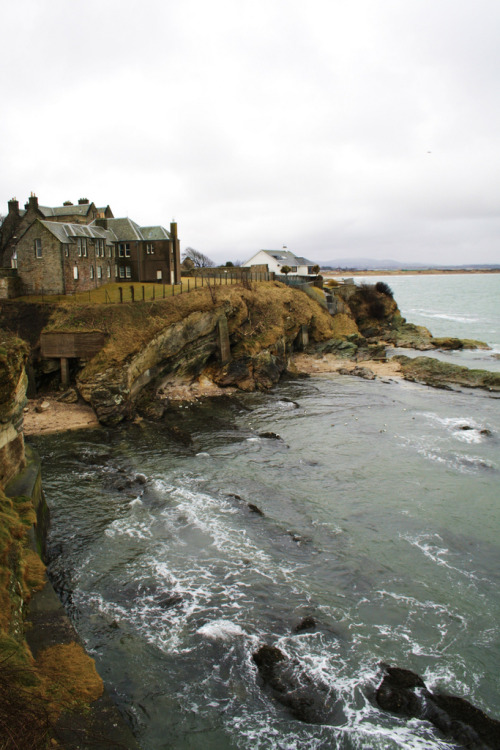 whitenoten:  Scotland by .escape. 